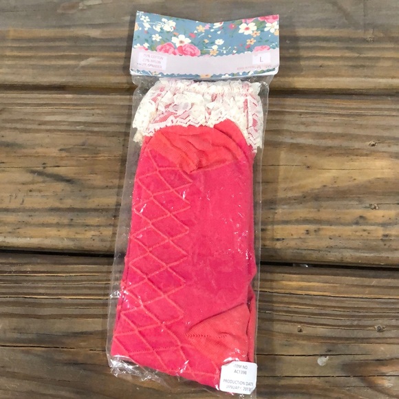 Matilda Jane Good Hart coral crush socks - Picture 3 of 5